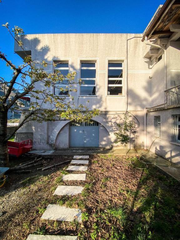 Agroturizem Hotel Vila Franceze Koman 외부 사진